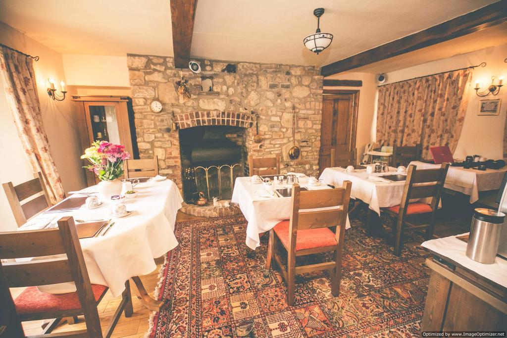 Weycroft Mill House Bed And Breakfast Axminster Exteriér fotografie